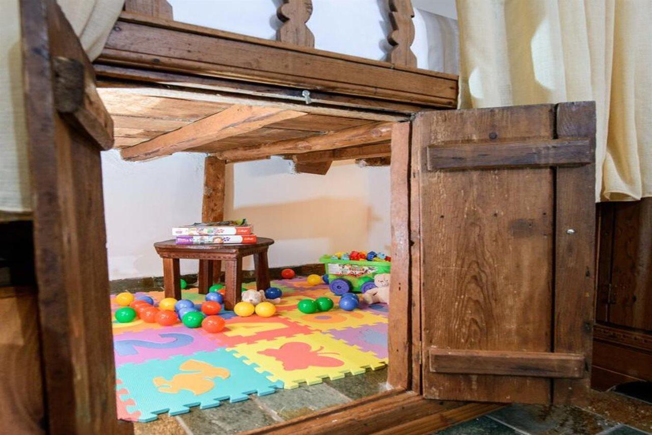 Arch Villa Fanes  Екстер'єр фото